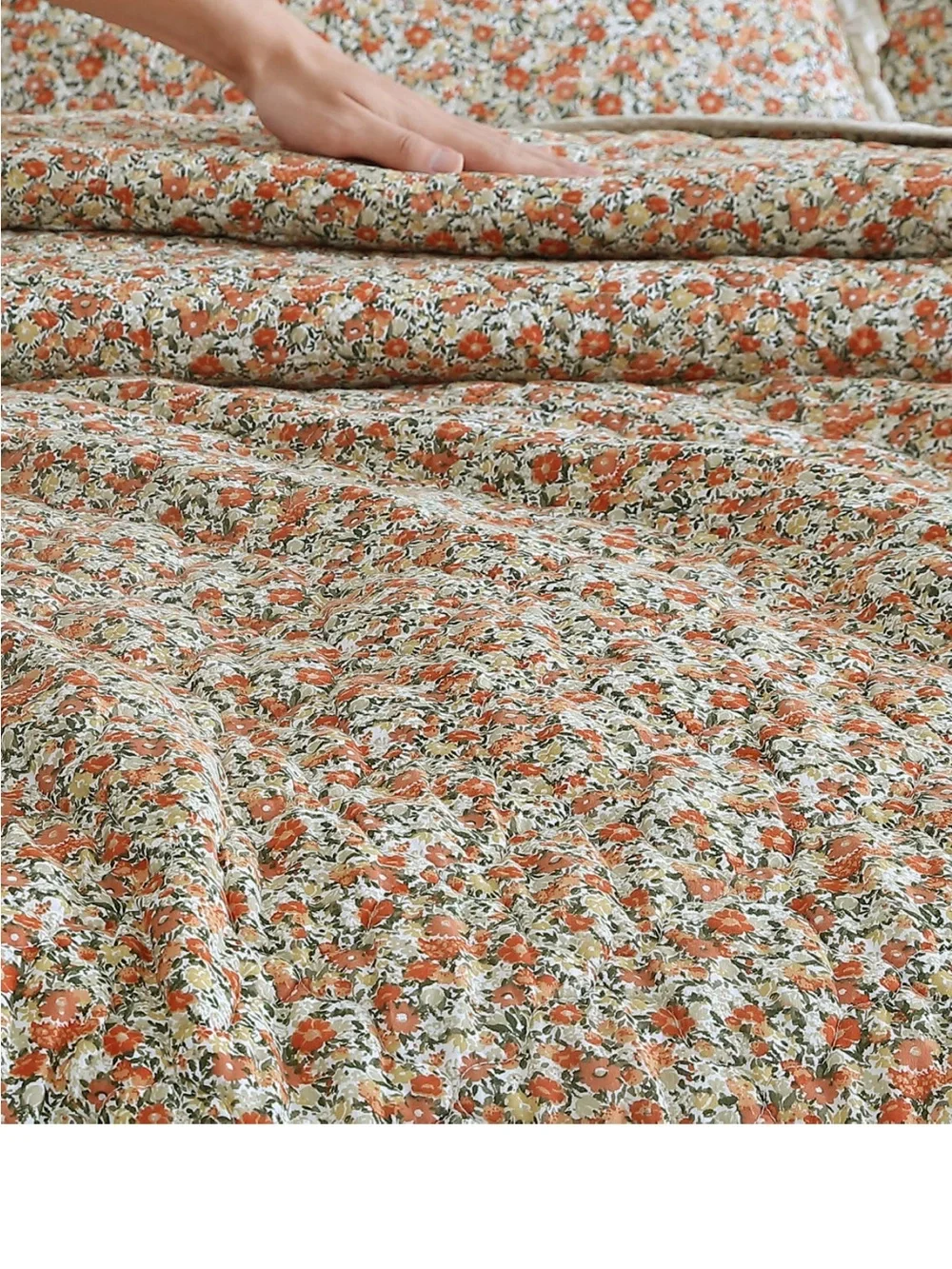Laura Ashley ~ Full/Queen Loveston 3pc Quilt Set ~ 100% Cotton ~Reversible